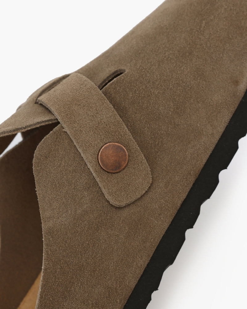 JAMES™ | Suede Clogs