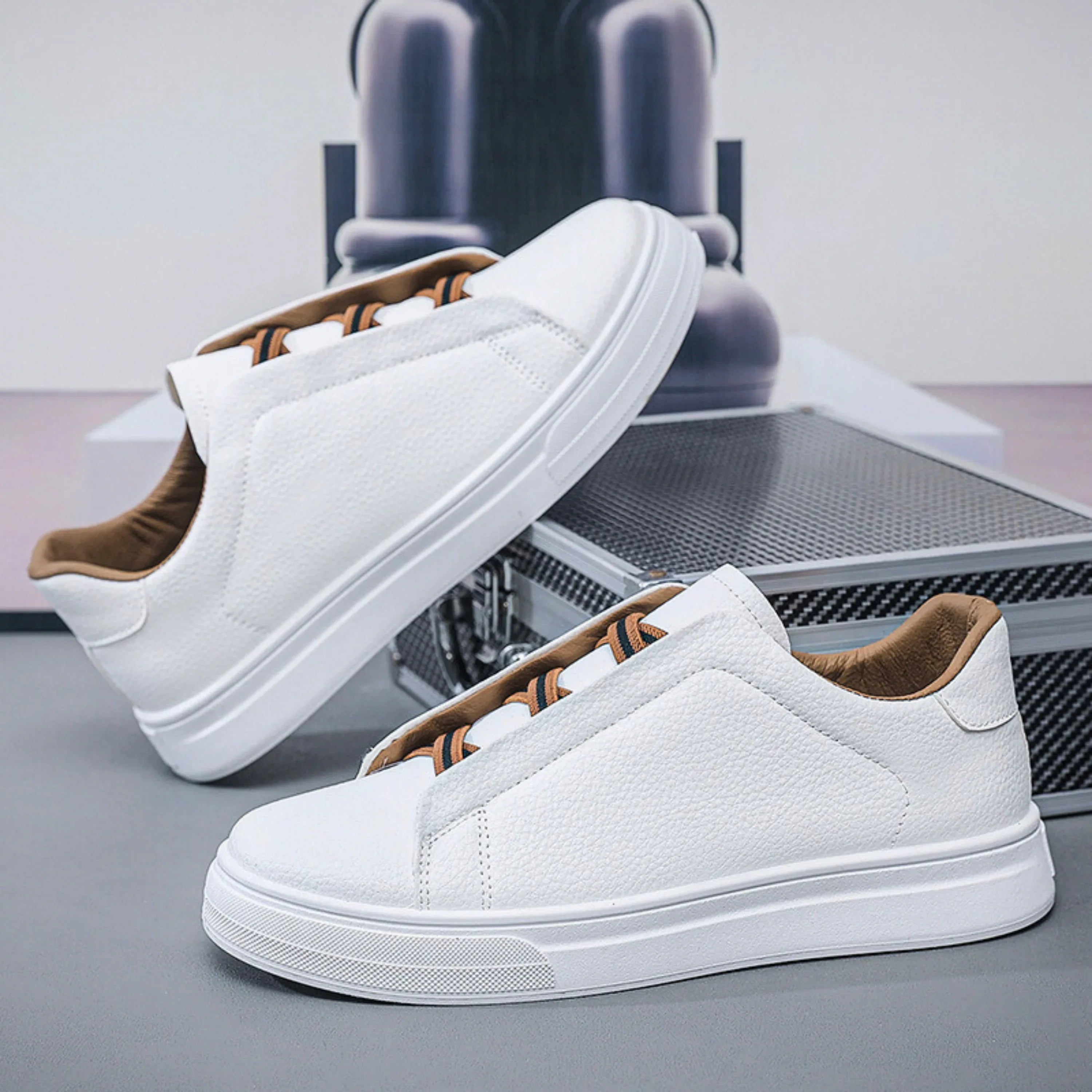 JAMES™ | MEN'S SLIP-ON TRAINERS