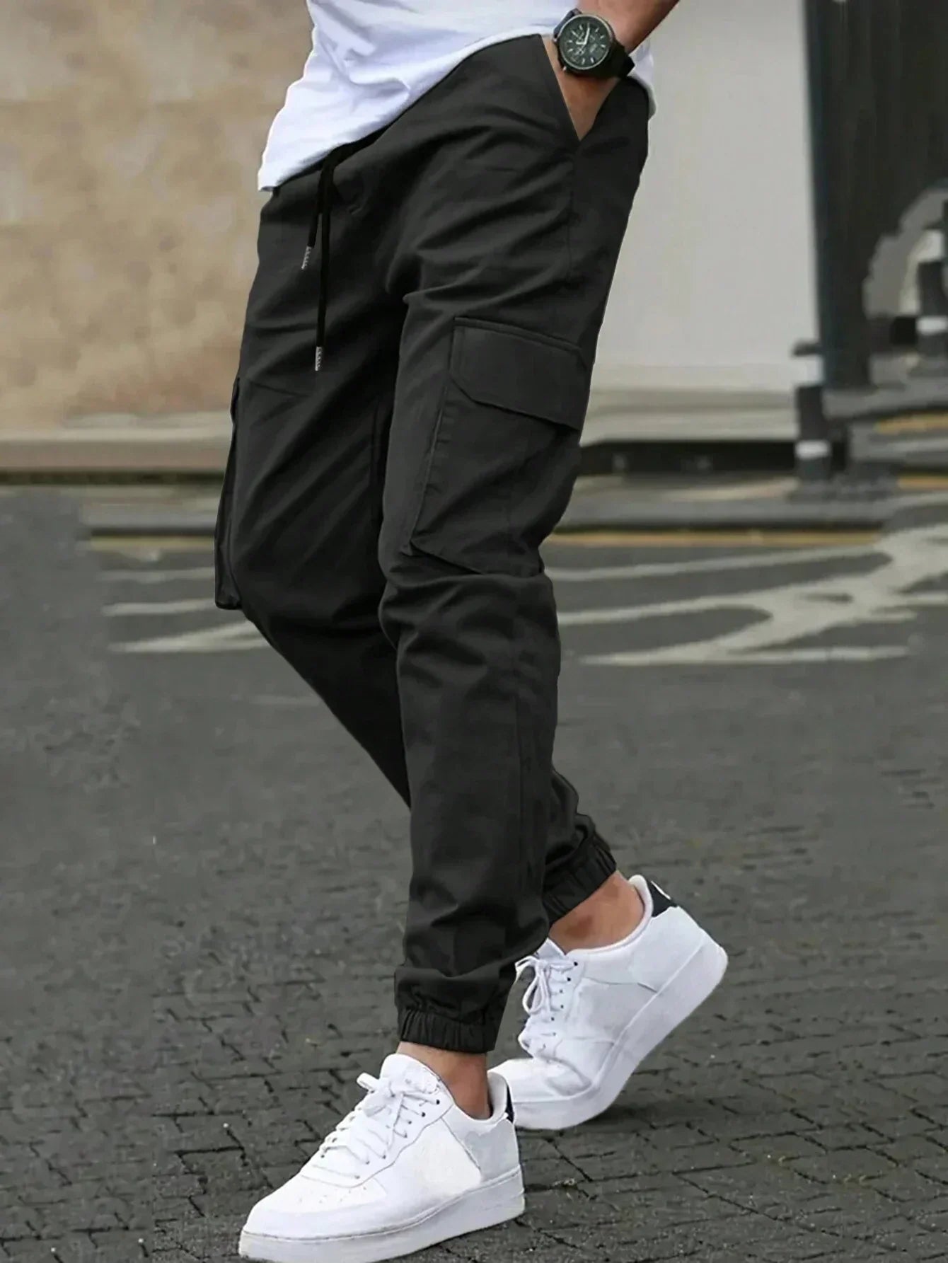 JAMES™ | Men's Tapered Cargo Pants
