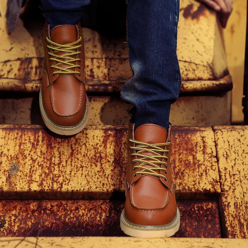 JAMES™ | CLASSIC LACE-UP BOOTS