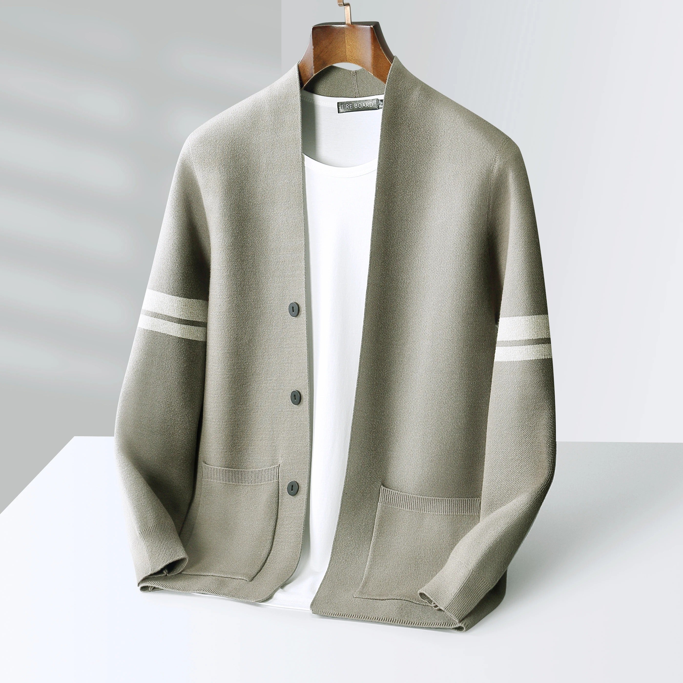JAMES | MODERN CARDIGAN