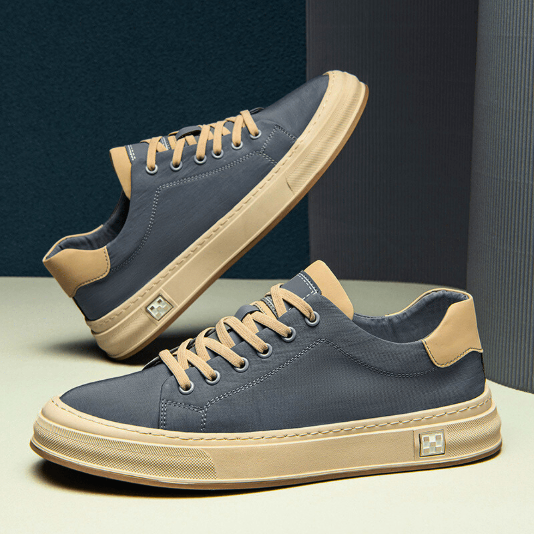 JAMES™ | MENS CANVAS TRAINERS