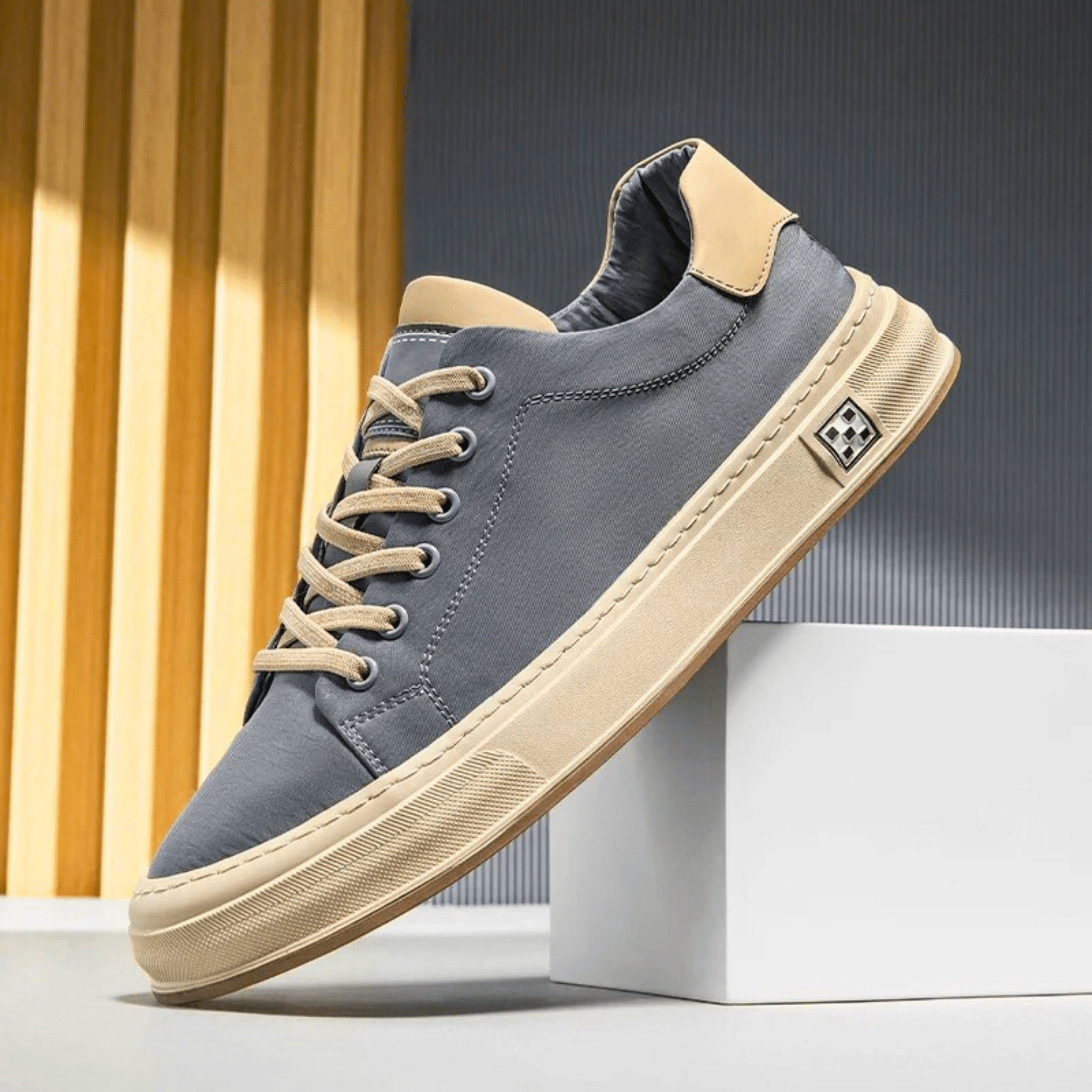 JAMES™ | MENS CANVAS TRAINERS