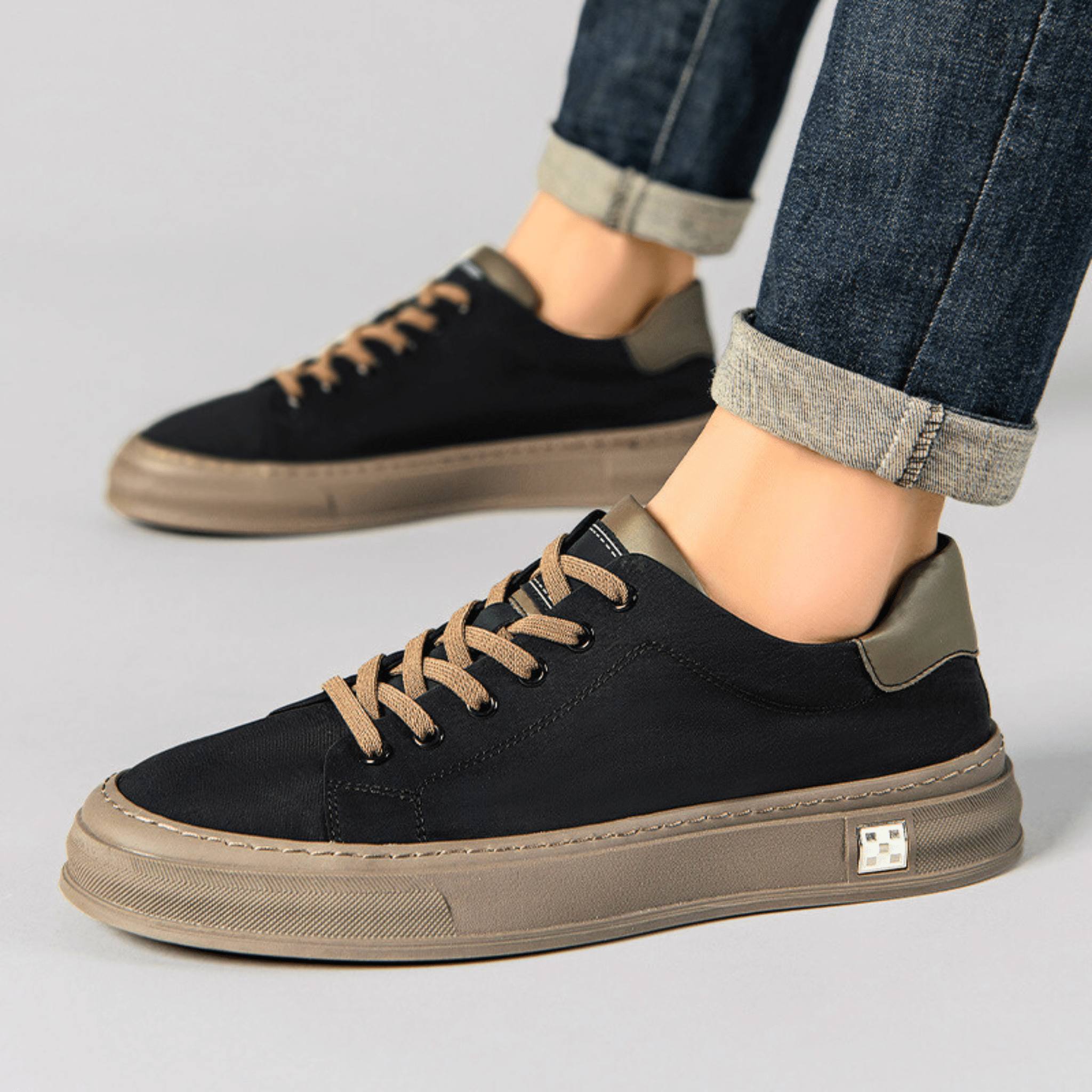 JAMES™ | MENS CANVAS TRAINERS